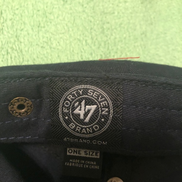 Chicago Cubs Wrigley Field baseball cap - Picture 3 of 7